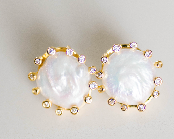 Monet Clear Pearl Stud Earring